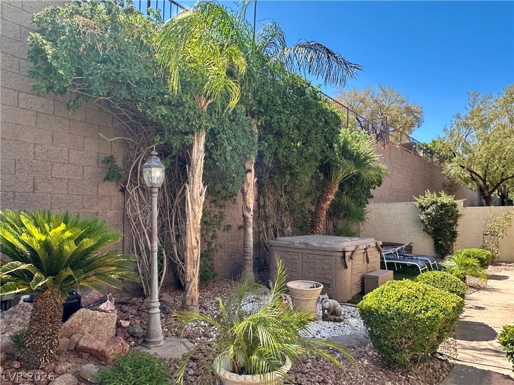 2048 Fort Halifax Street Henderson NV 89052