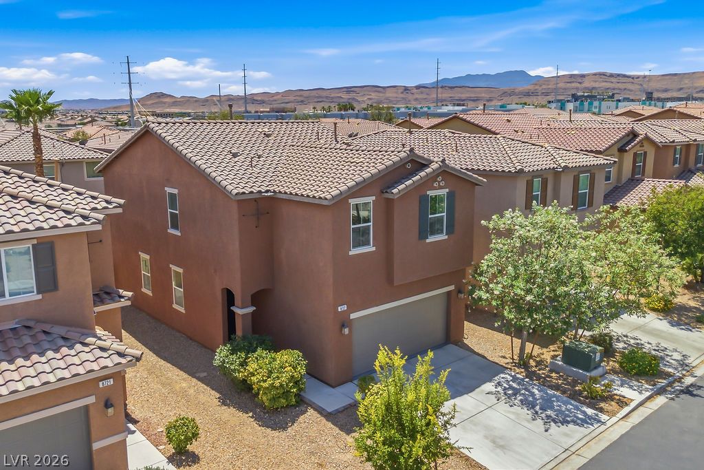 8727 Cerrito Canyon Court Las Vegas NV 89148
