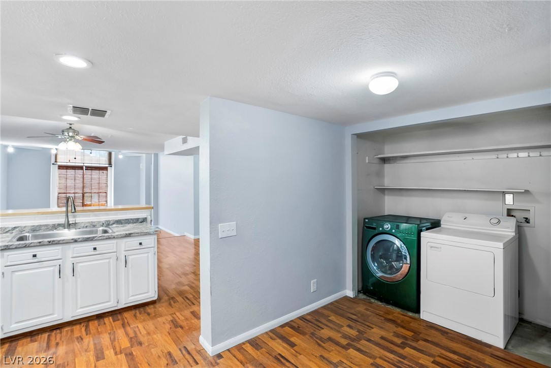 6553 Ironbark Lane Las Vegas NV 89107