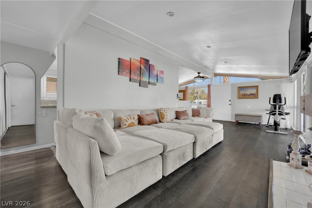 5521 Heron Avenue Las Vegas NV 89107