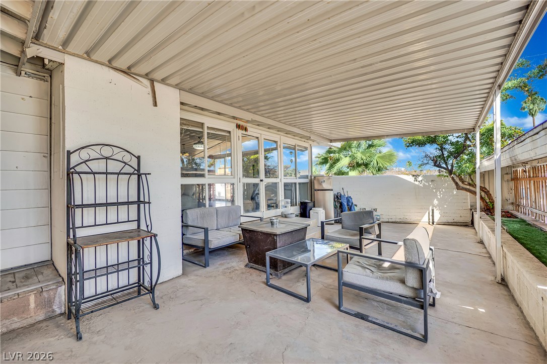 5521 Heron Avenue Las Vegas NV 89107