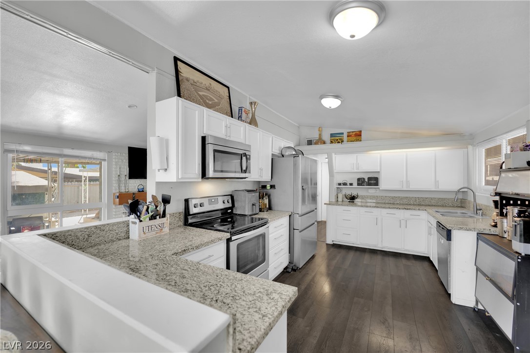 5521 Heron Avenue Las Vegas NV 89107