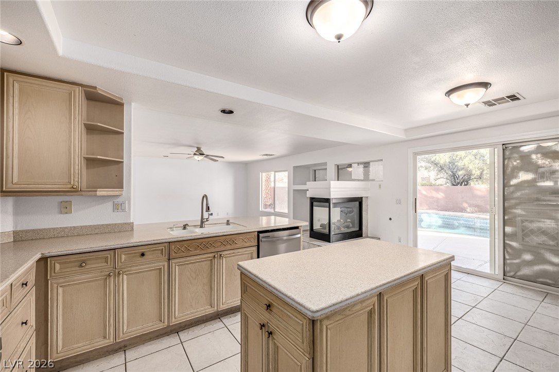 1066 Aspen Valley Avenue Las Vegas NV 89123