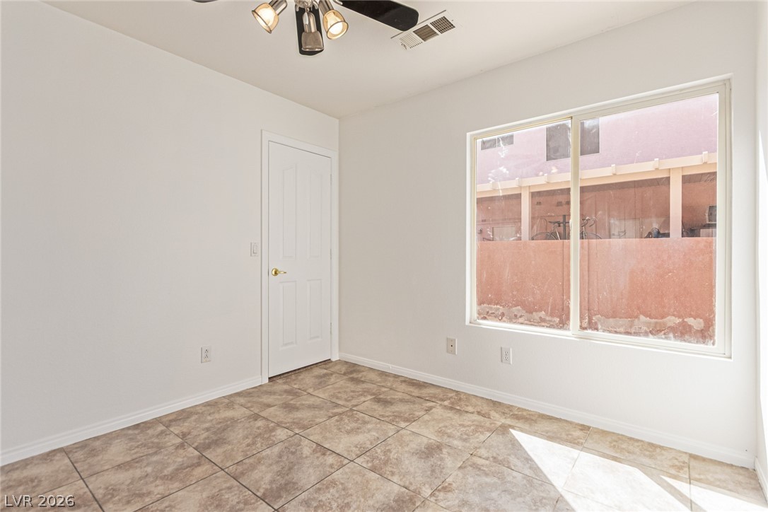 1066 Aspen Valley Avenue Las Vegas NV 89123