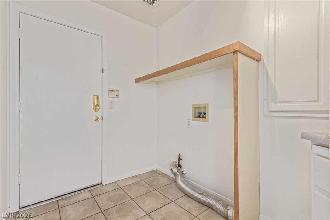 1066 Aspen Valley Avenue Las Vegas NV 89123