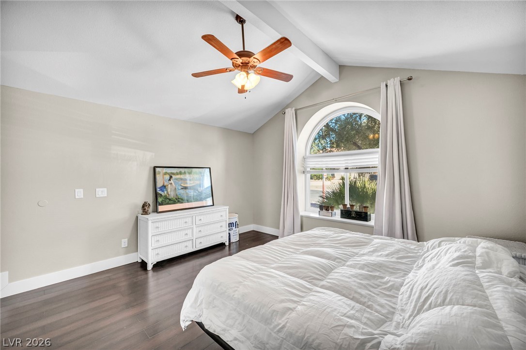 3249 Palmdesert Way Las Vegas NV 89120