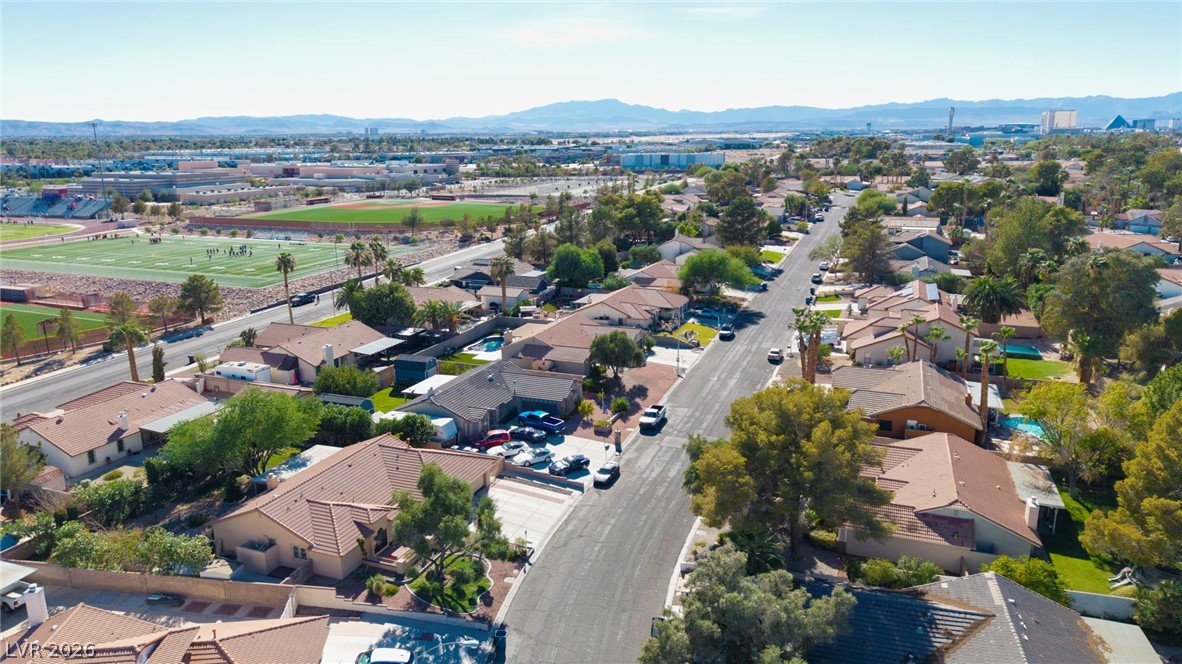 3249 Palmdesert Way Las Vegas NV 89120