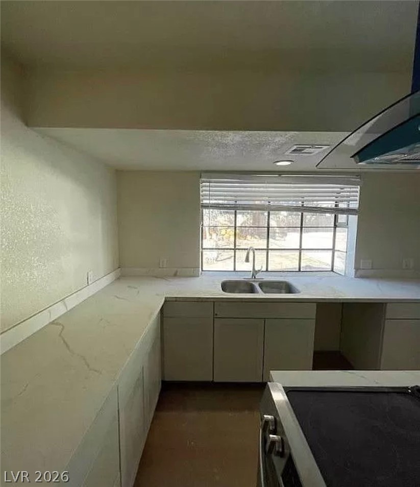 7664 Angel Crest Circle Las Vegas NV 89117