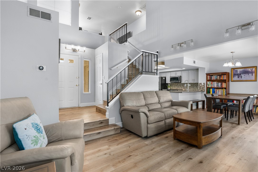 2620 Golden Sands Drive Las Vegas NV 89128