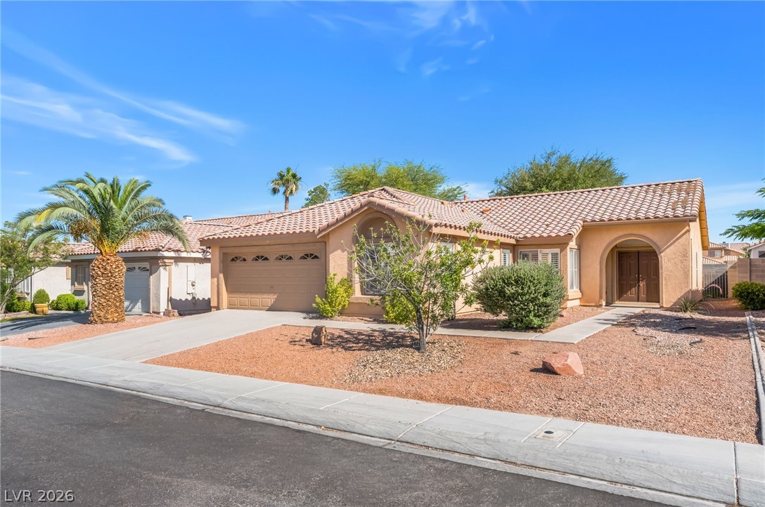 1811 Night Shadow Avenue North Las Vegas NV 89031