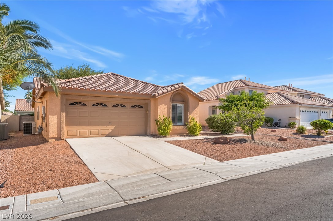 1811 Night Shadow Avenue North Las Vegas NV 89031
