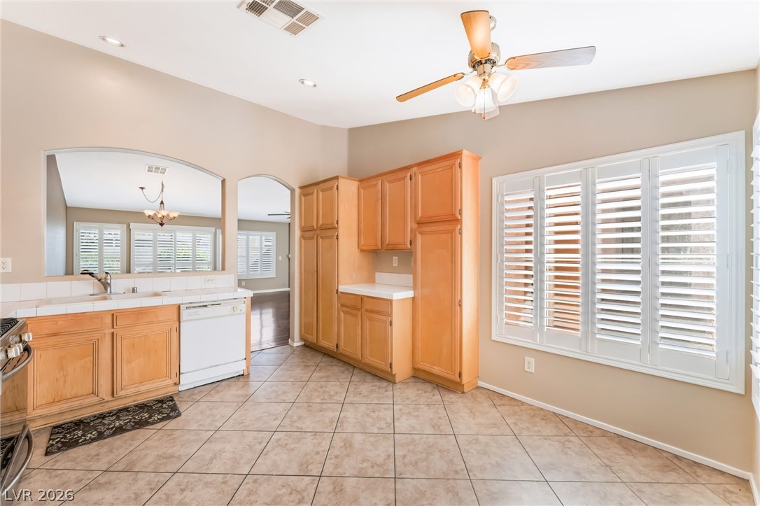 1811 Night Shadow Avenue North Las Vegas NV 89031