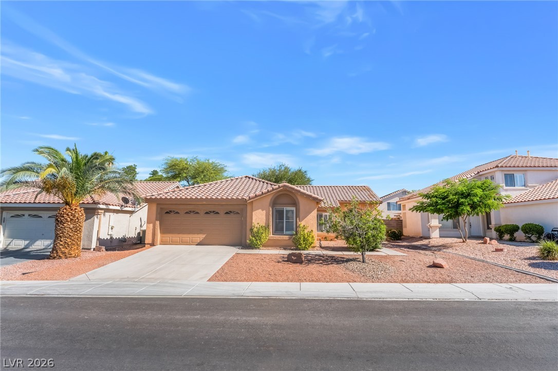 1811 Night Shadow Avenue North Las Vegas NV 89031