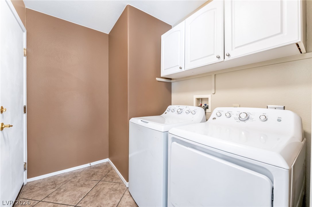 1811 Night Shadow Avenue North Las Vegas NV 89031
