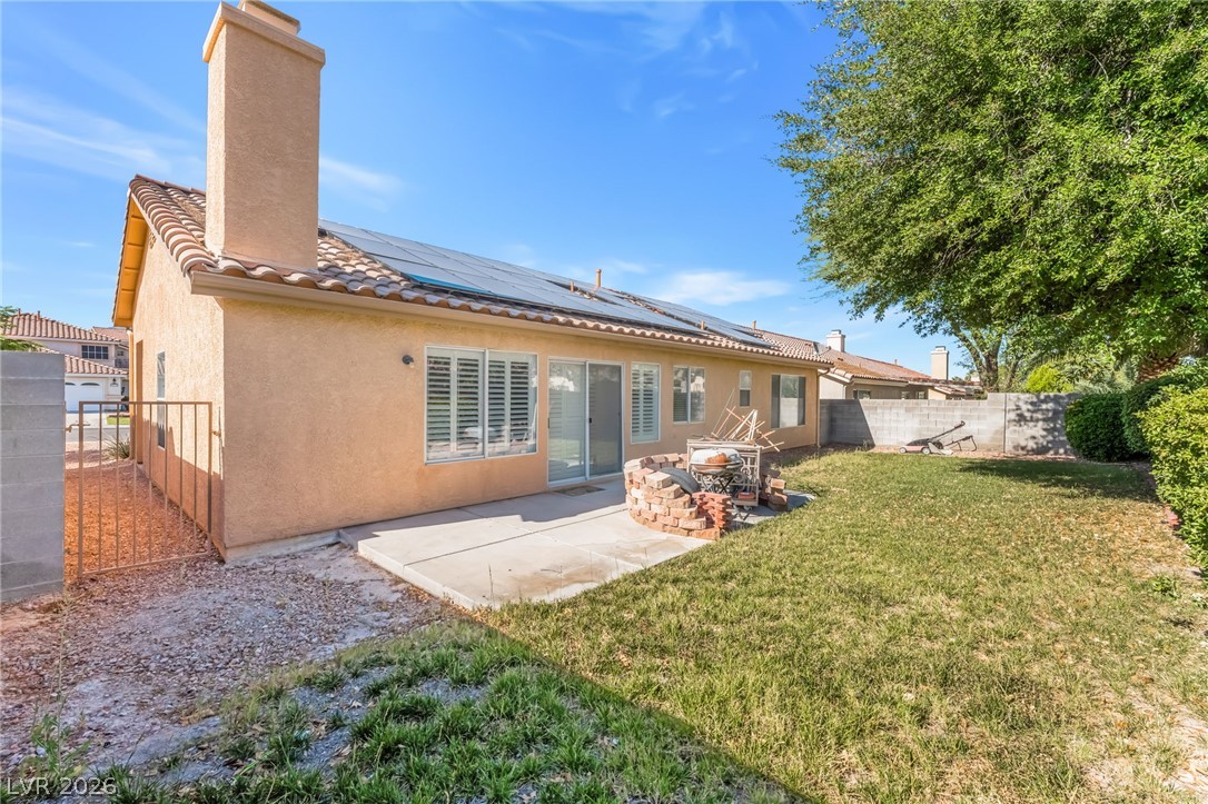 1811 Night Shadow Avenue North Las Vegas NV 89031