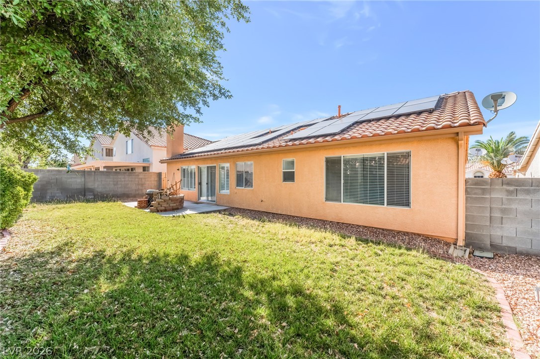 1811 Night Shadow Avenue North Las Vegas NV 89031