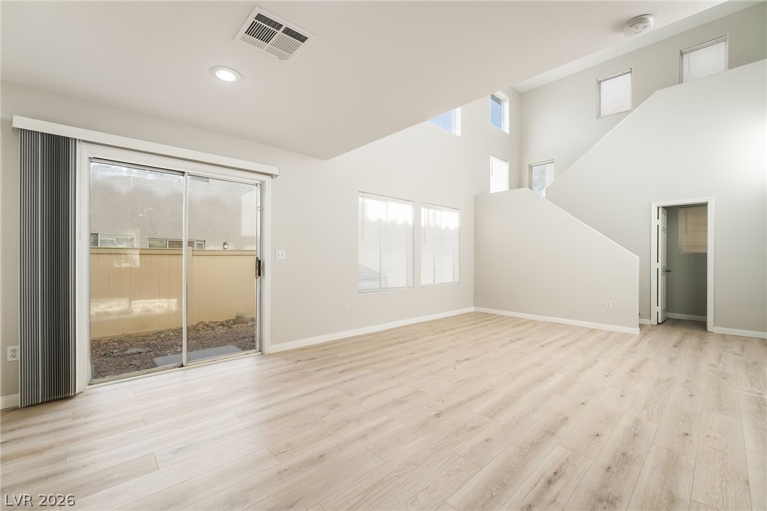 8072 Twain Harte Street Las Vegas NV 89139