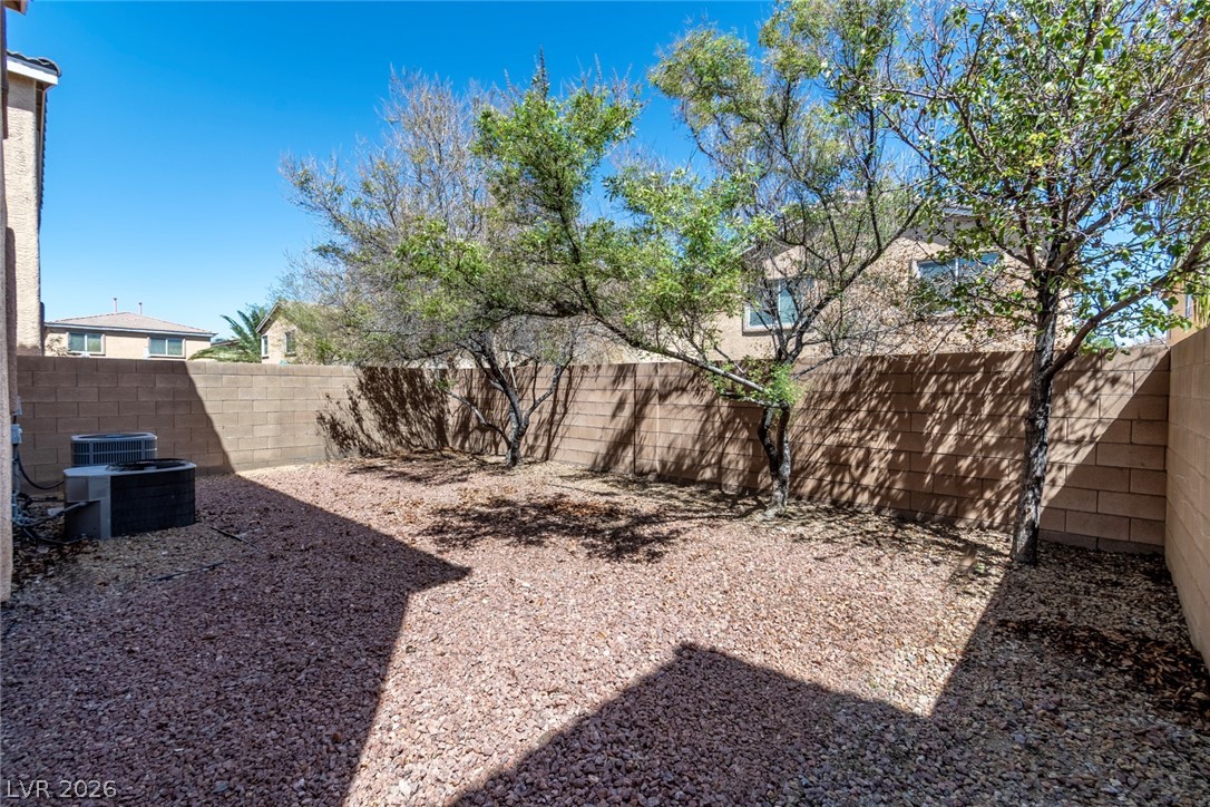 9048 Corrines Point Street Las Vegas NV 89148