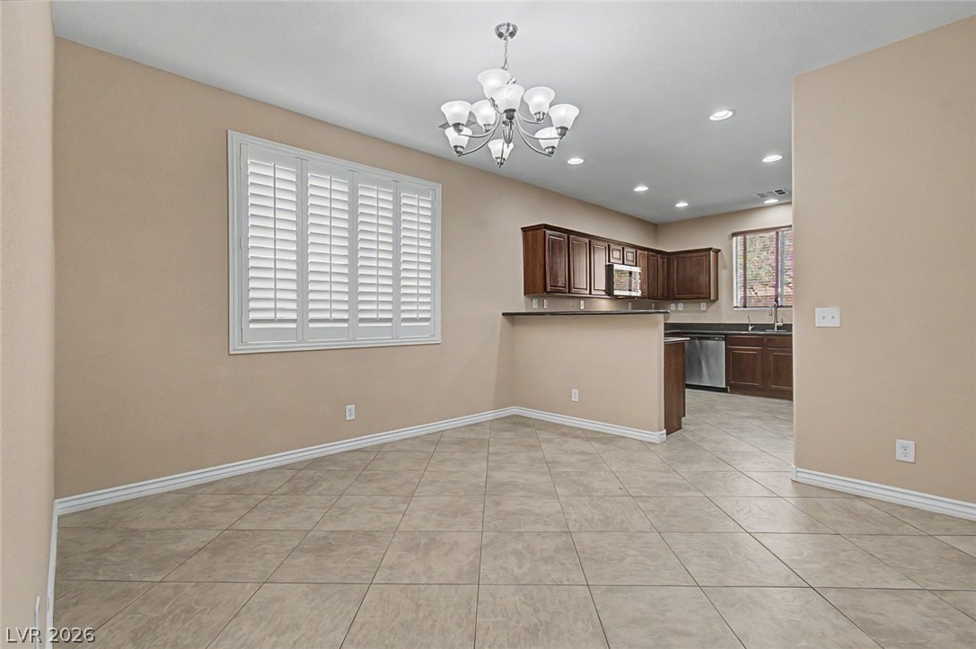 9048 Corrines Point Street Las Vegas NV 89148
