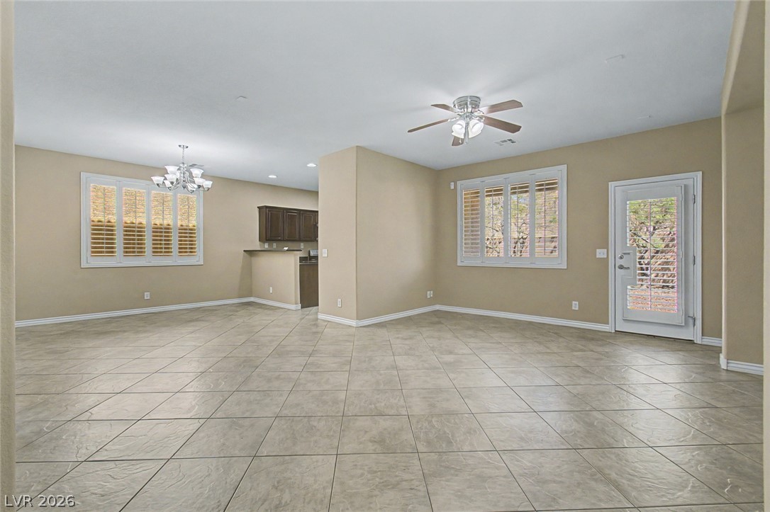 9048 Corrines Point Street Las Vegas NV 89148