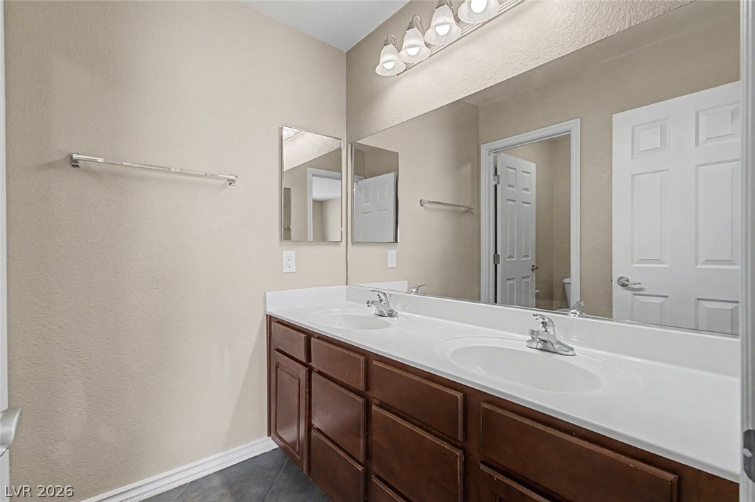 9048 Corrines Point Street Las Vegas NV 89148