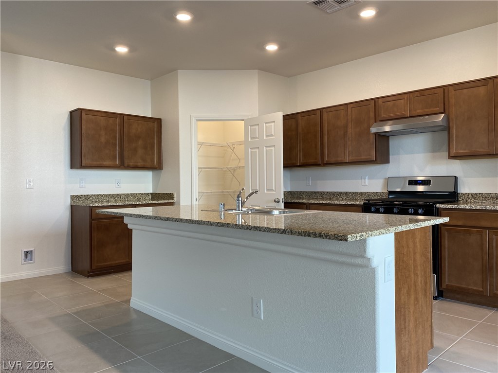 6998 Solano Canyon Avenue Las Vegas NV 89113