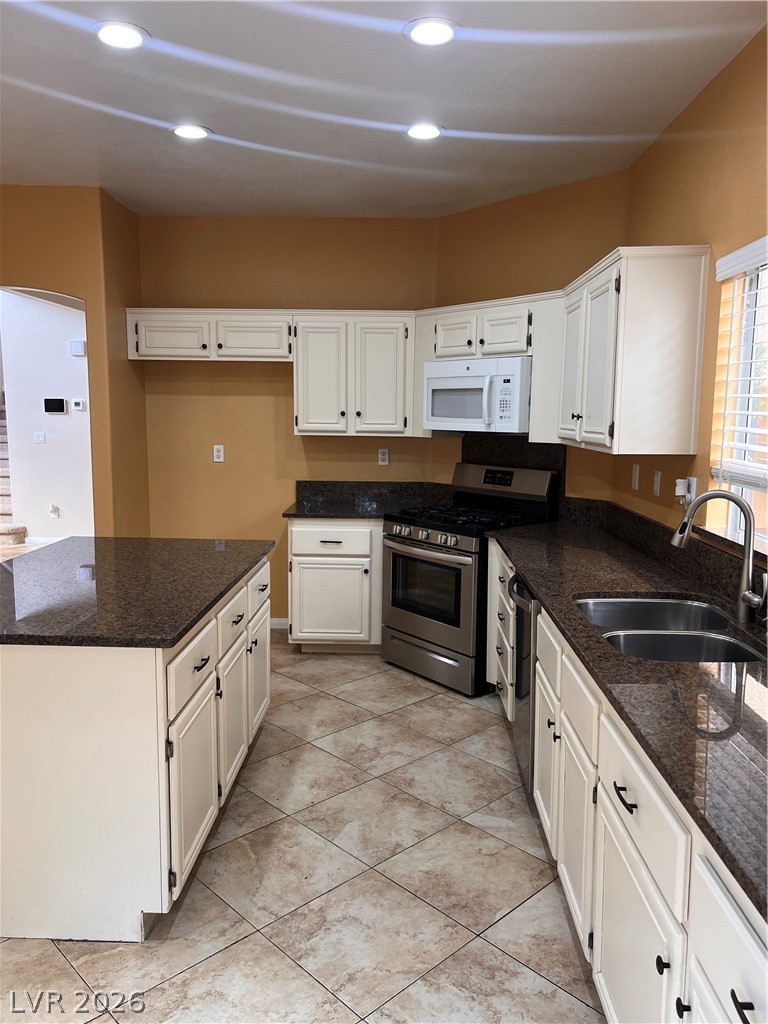 3792 Falcon Springs Drive Las Vegas NV 89147