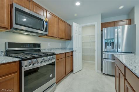 9792 Newcastle Spring Avenue Las Vegas NV 89178