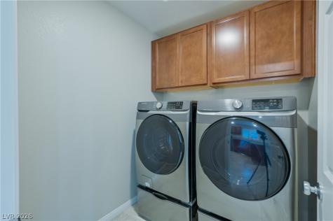 9792 Newcastle Spring Avenue Las Vegas NV 89178