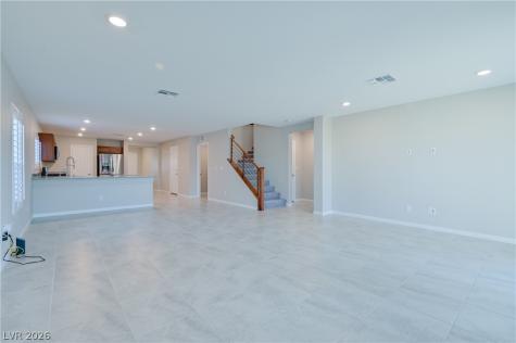 9792 Newcastle Spring Avenue Las Vegas NV 89178