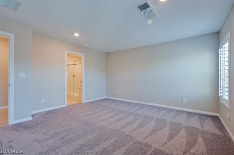 9792 Newcastle Spring Avenue Las Vegas NV 89178
