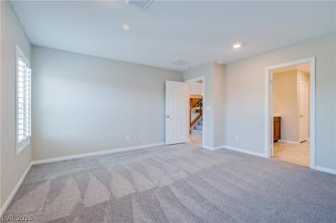 9792 Newcastle Spring Avenue Las Vegas NV 89178