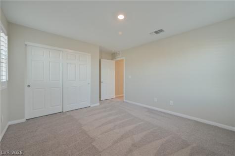 9792 Newcastle Spring Avenue Las Vegas NV 89178