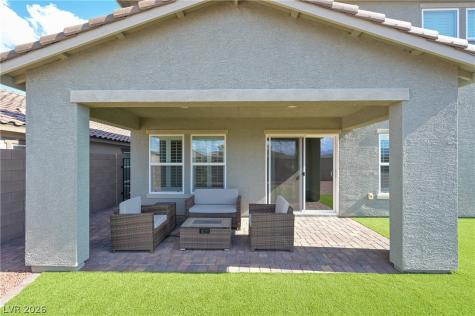 9792 Newcastle Spring Avenue Las Vegas NV 89178