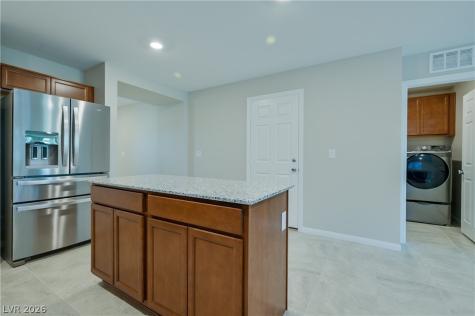 9792 Newcastle Spring Avenue Las Vegas NV 89178