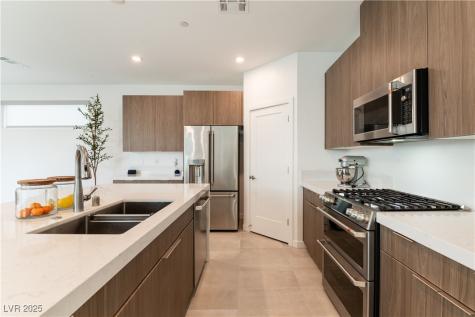 2526 Verdello Street Henderson NV 89044