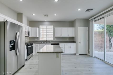 10928 Sutter Hills Avenue Las Vegas NV 89144