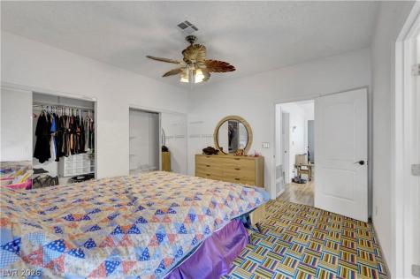 6644 Pepperidge Way Las Vegas NV 89108