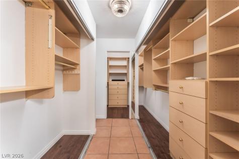 3111 Bel Air Drive 11b Las Vegas NV 89109