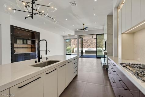 692 Scenic Cliff Drive Henderson NV 89012