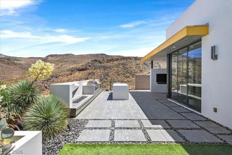 692 Scenic Cliff Drive Henderson NV 89012