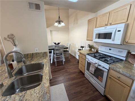 950 Seven Hills Drive 227 Henderson NV 89052