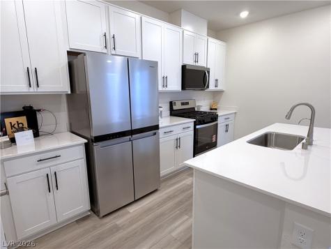 4212 Zilker Park Avenue North Las Vegas NV 89081