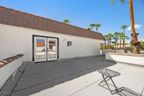 1695 Montessouri Street Las Vegas NV 89117
