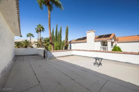 1695 Montessouri Street Las Vegas NV 89117