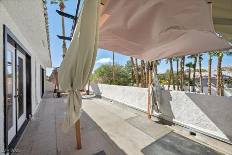 1695 Montessouri Street Las Vegas NV 89117