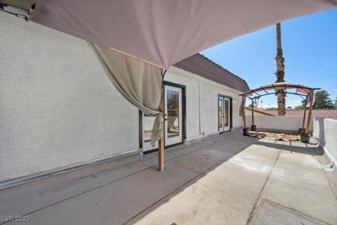1695 Montessouri Street Las Vegas NV 89117