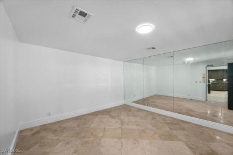 1695 Montessouri Street Las Vegas NV 89117