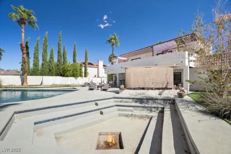 1695 Montessouri Street Las Vegas NV 89117