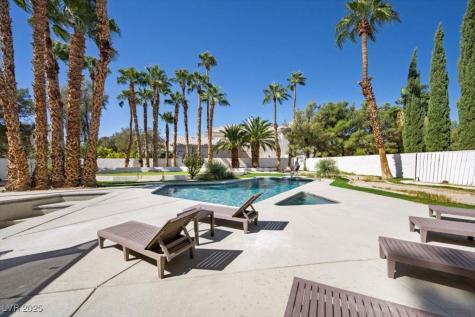 1695 Montessouri Street Las Vegas NV 89117